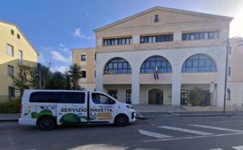 Agropoli, un veicolo elettrico a nove posti per i servizi sociali